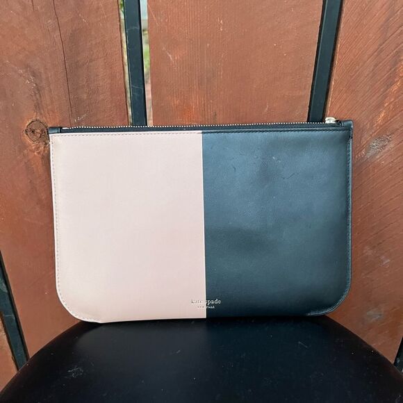 Kate Spade Nicola bicolor large pouch wristlet - Picture 4 of 6